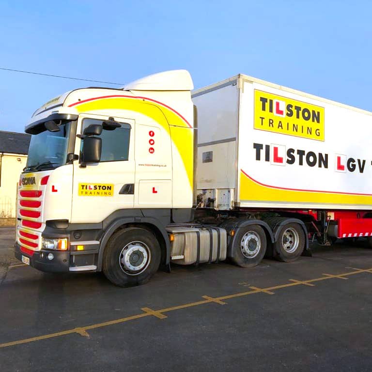 Lorry training vehicle